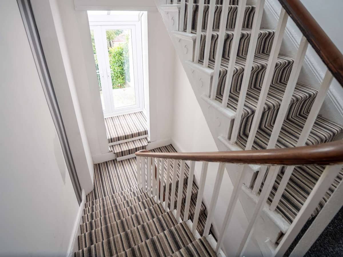 Stairs3.jpg