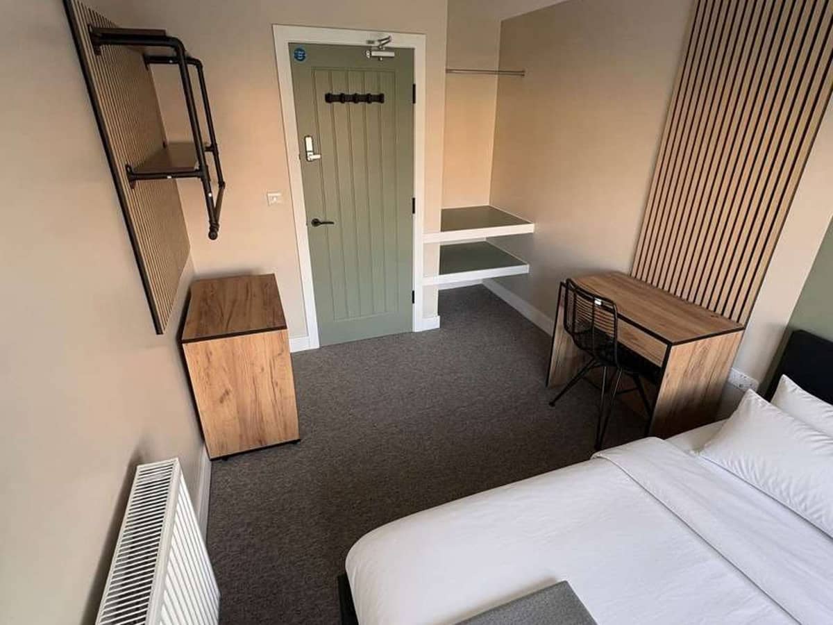 Room 6