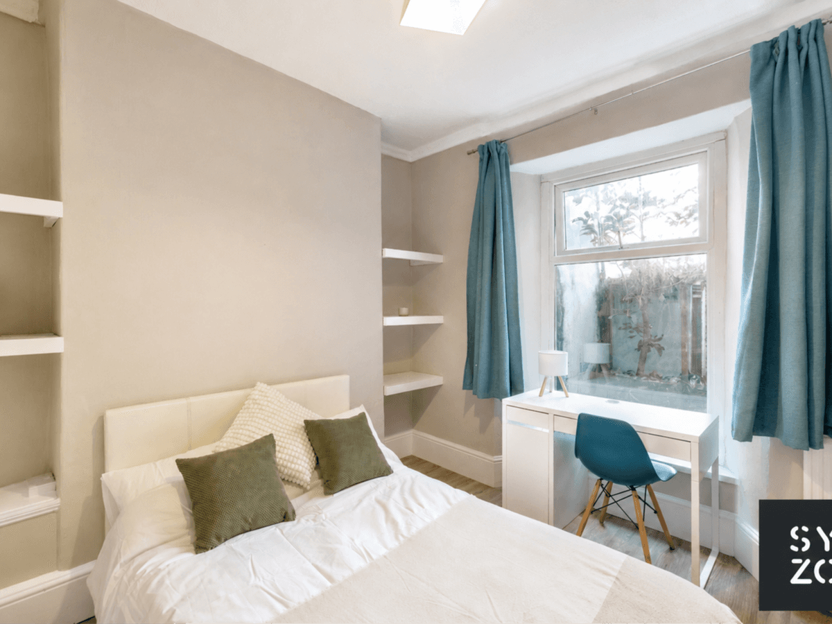 Room 1