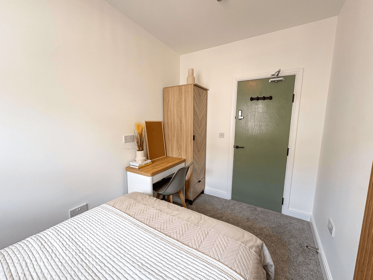Room 5