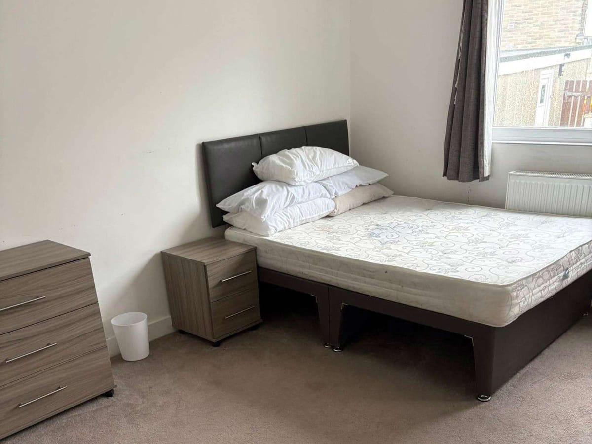 Crantock Street - Room 3